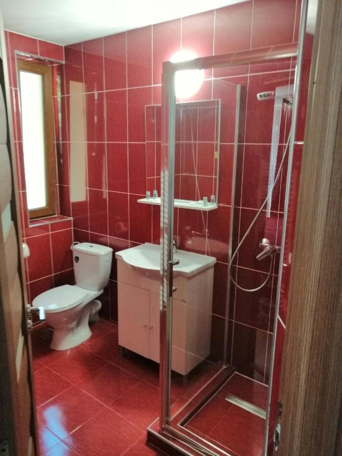 Отель Casa Gabi'S Оршова Экстерьер фото
